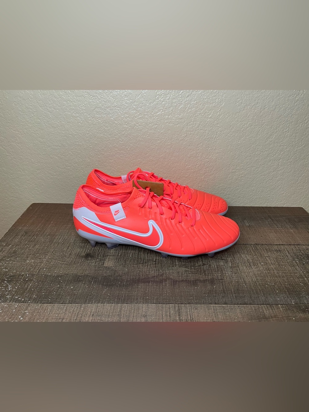 Nike Tiempo Legend 10 Elite FG “Mad Energy Pack”
- Size 9 Men.